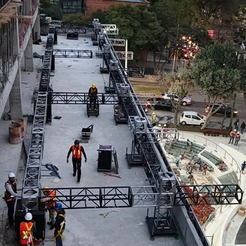 AJUSTE DE CONTRAPESOS Y ESTRUCTURA PRINCIPAL PARA PANTALLA DE 41.27 METROS