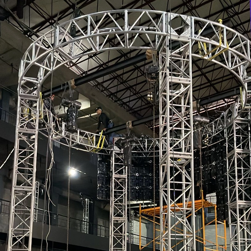 CÍRCULO DE 6.72MTS A 7.11MTS PARA ELEVACIÓN DE AUTOMÓVIL