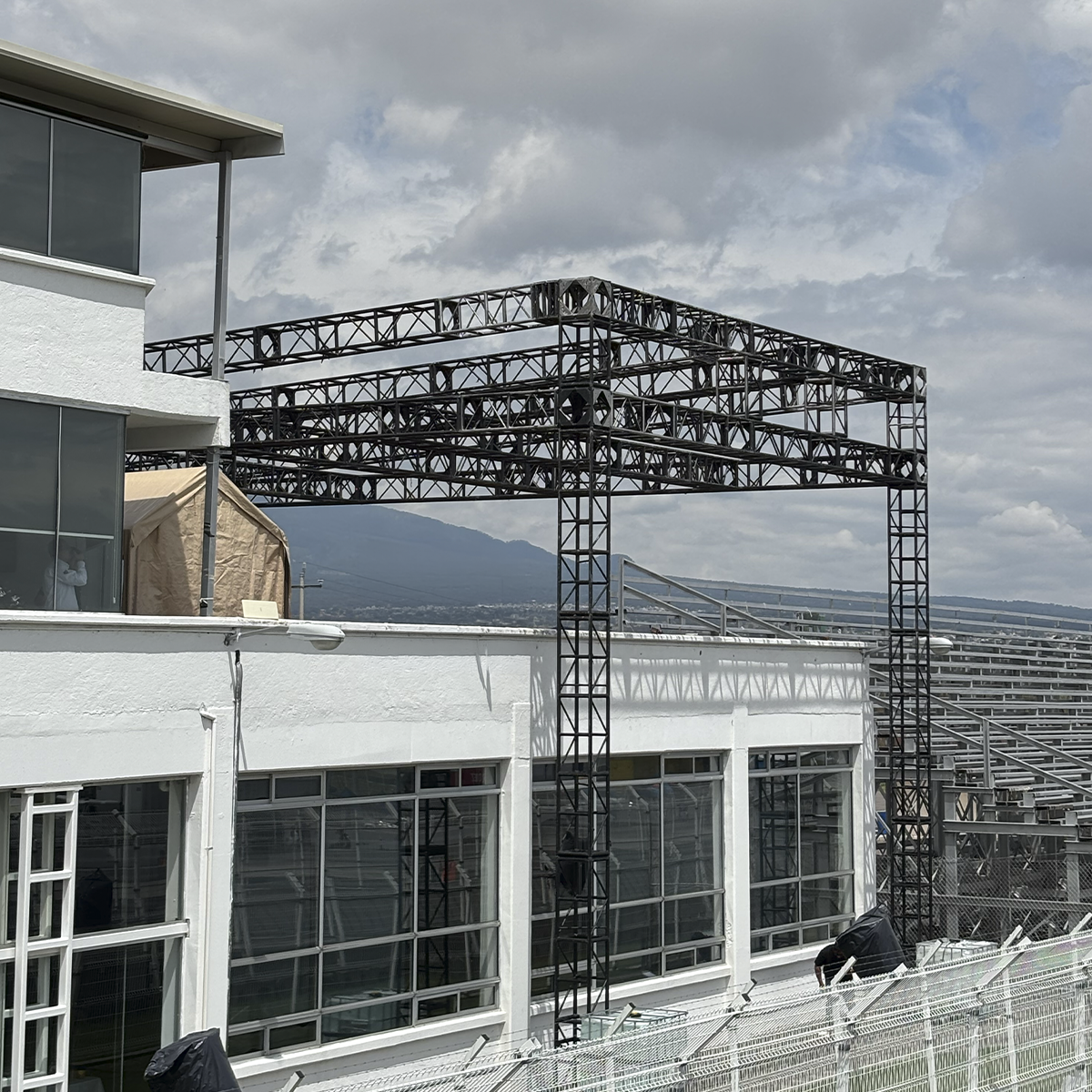 DISEÑAMOS TU ACTIVACIÓN DE MARCA A LA MEDIDA DE TU EVENTO, DIMENSIONES MODULABLES, HOSPITALITY DE SEGUNDO NIVEL PARA INVITADOS, DESCARGA EL CATÁLOGO