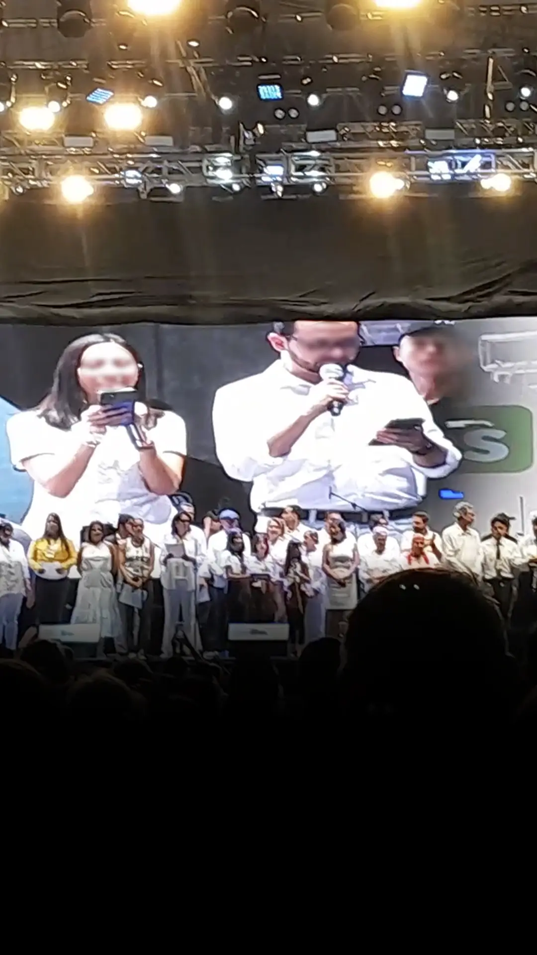 TELÓN CON SISTEMA KABUKI PARA EVENTO POLITÍCO